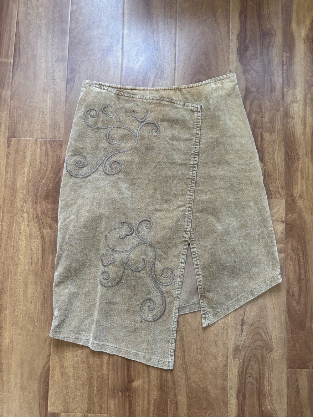Vintage Y2K Mexx Tan Asymmetrical Embroidered Corduroy Skirt